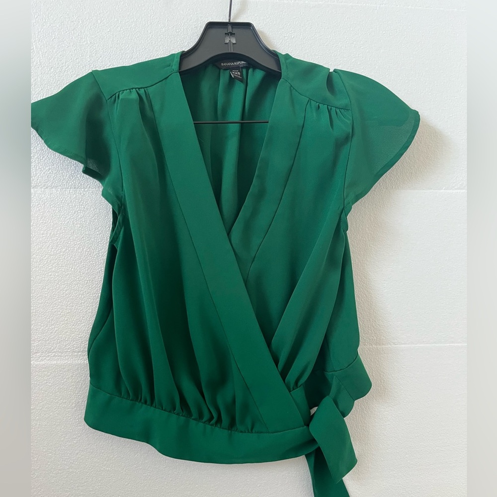 Banana Republic flutter sleeve top, XXSP